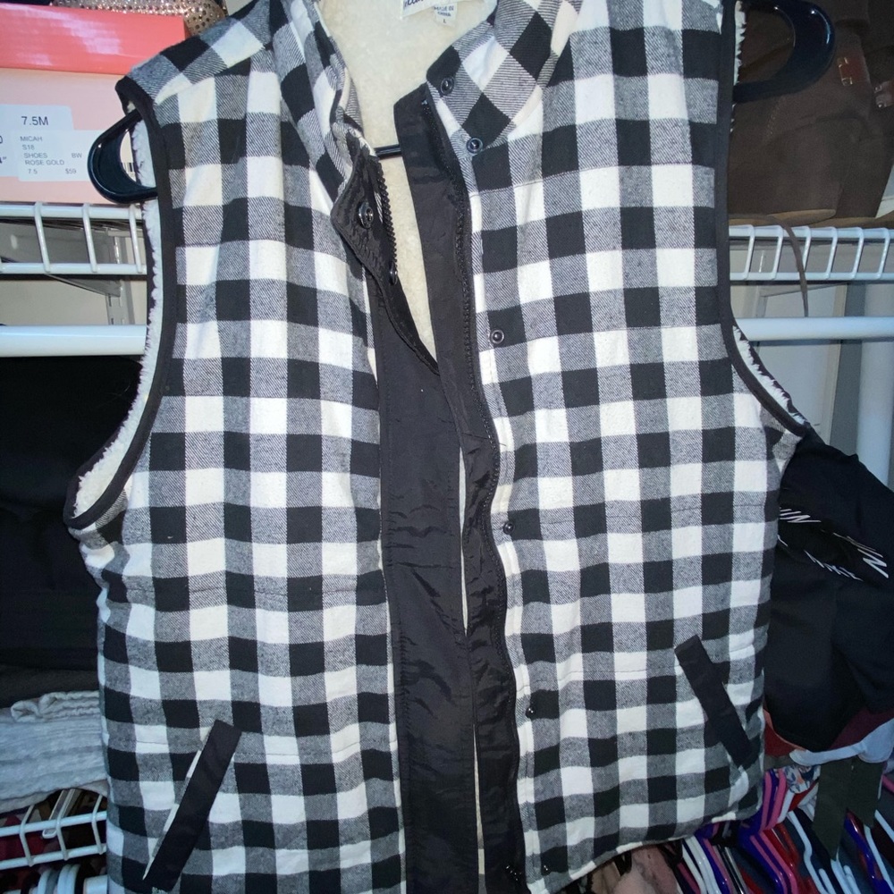vest